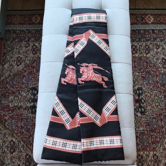 BURBERRY London Silk Archive Prints Puffer Scarf - Picture 5 of 8